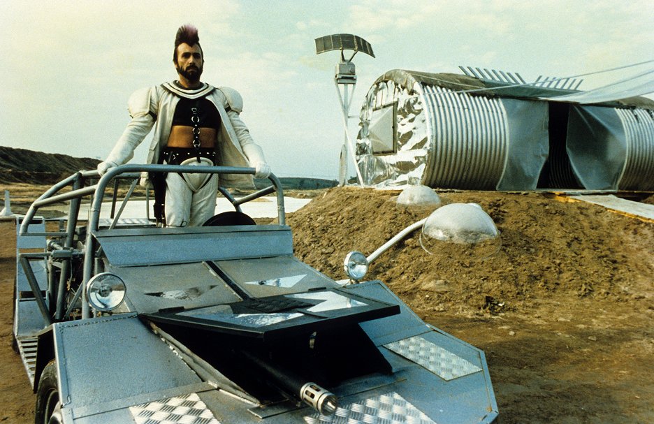 2019: Noví barbaři
(1983)