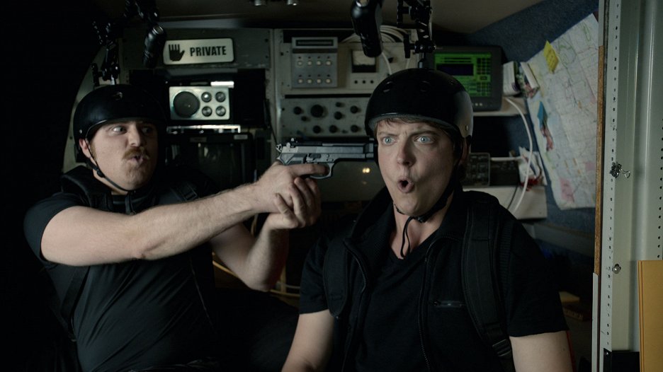 30 dní paranormální aktivity s ďáblem v těle ženy, která nenávidí muže
(2013)