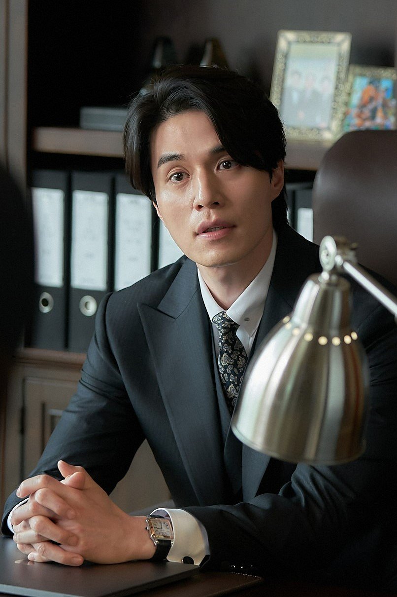 A Year-End Medley
(2021)