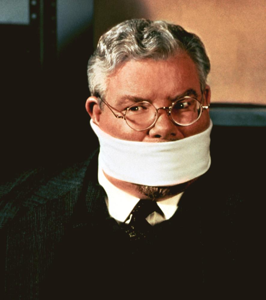 Bláznivá střela 2 a 1/2: Vůně strachu
(1991)