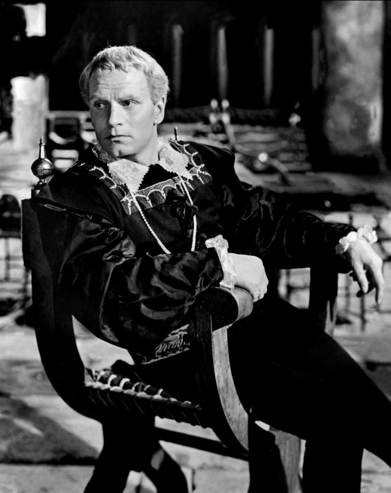 Hamlet
(1948)