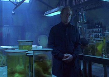 Hellraiser: Pekelný svět
(2005)