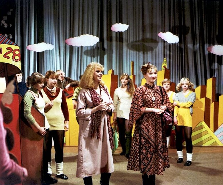 Jak svět přichází o básníky
(1982)