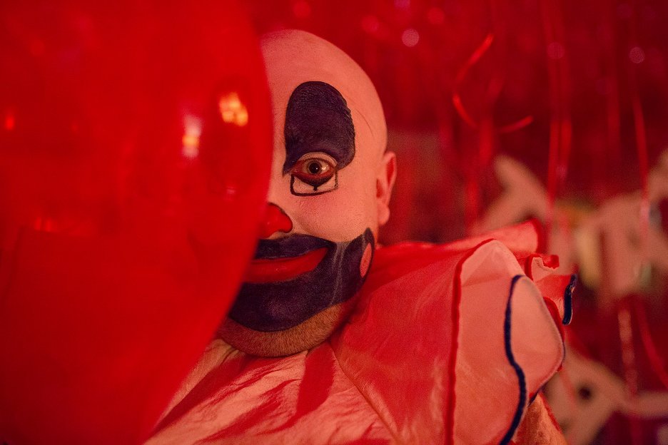 Nekřič a toč
(2014)