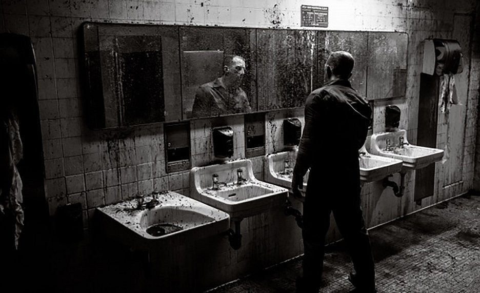 Nightmare Cinema
(2018)