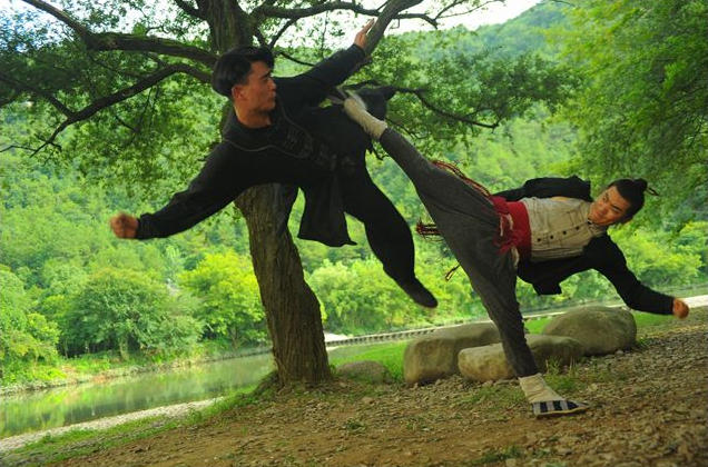 Opičí úder
(2015)