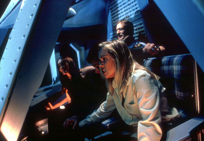 Panika ve vzduchu
(2002)