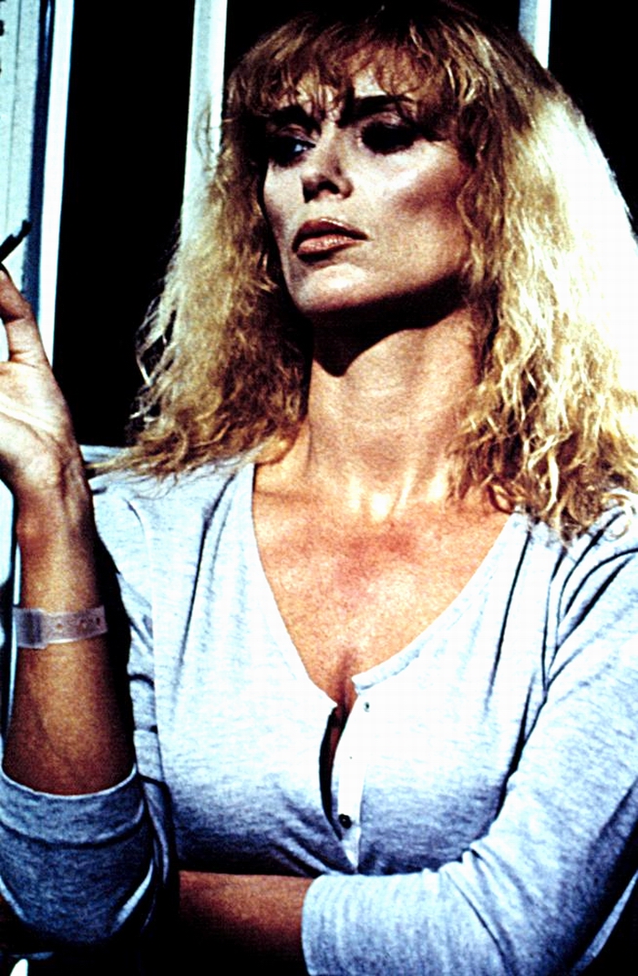 Peklo za mřížemi
(1983)