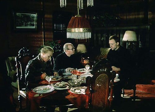 Posetitěl muzeja
(1989)