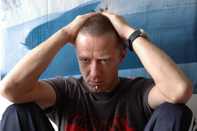 Pravidla lži
(2006)