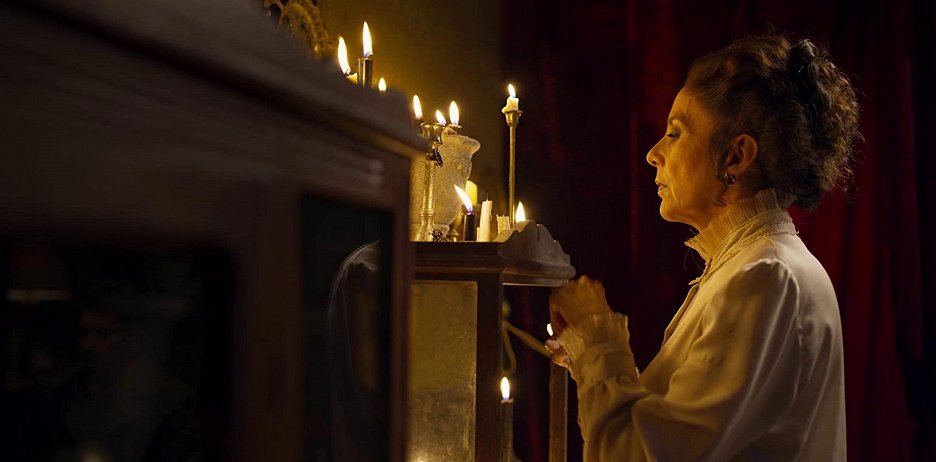 Síly z temnot
(2020)