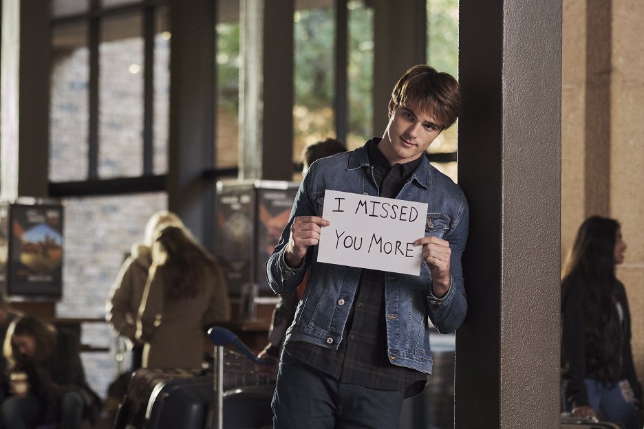 Stánek s polibky 2
(2020)