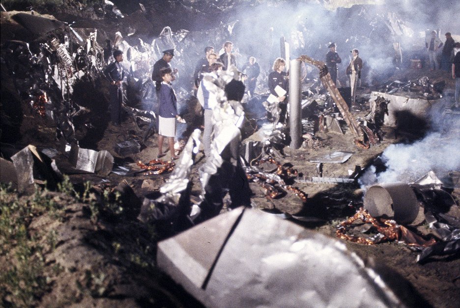 Temný vesmír
(1988)