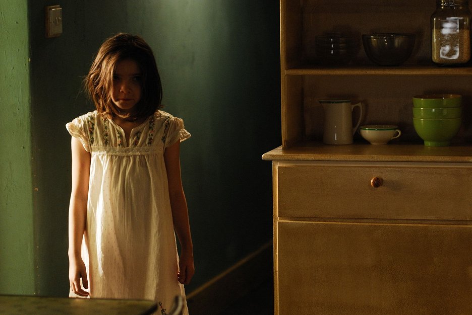 The Daisy Chain
(2008)