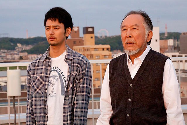 Tókjó kazoku
(2013)