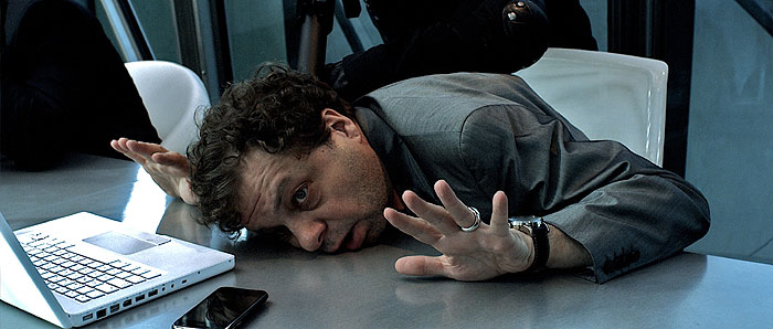 Ulovit miliardáře
(2009)