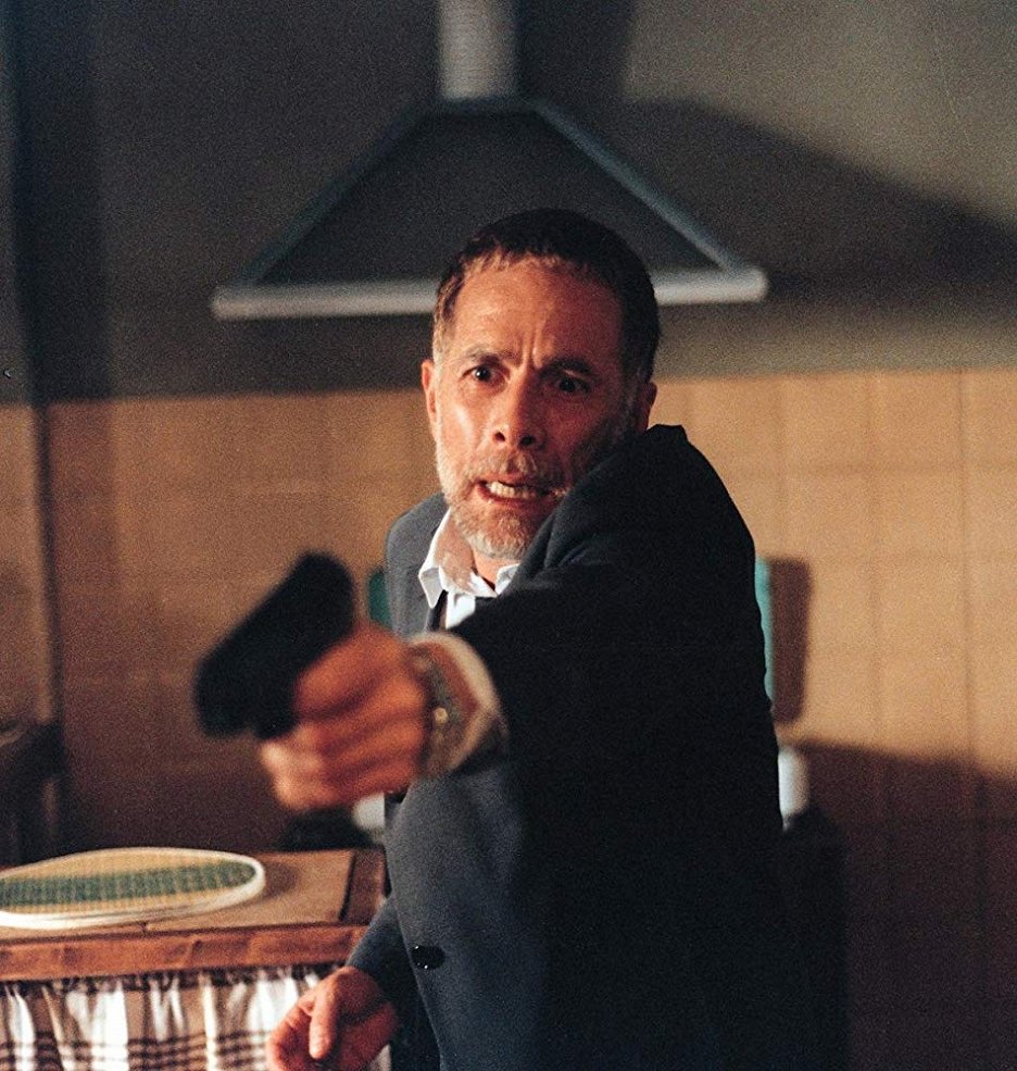 Vrah přichází v noci
(2001)