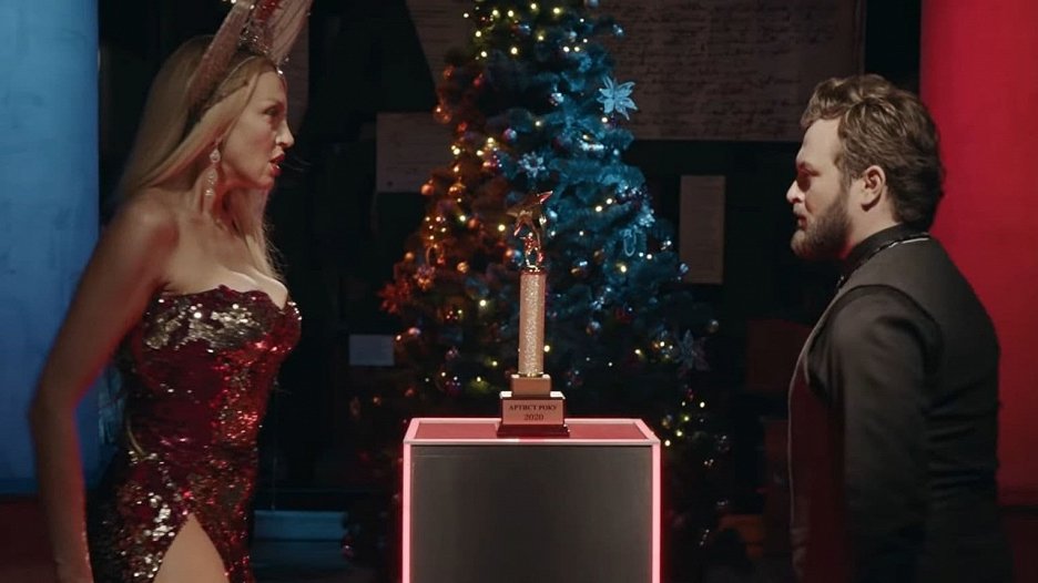 Zirky za obminom
(2021)